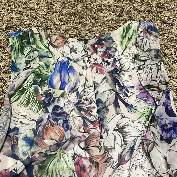 H&M Floral Sleeveless Dress Side Slit to knee Sheer Lined to mid thigh Size 4 - Picture 5 of 6